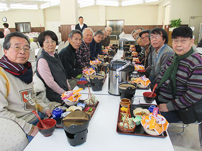 別所温泉・北向観音前で